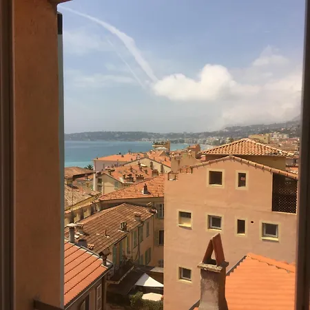 Apartment Central Top-floor Apt W/best Views And Parking Menton