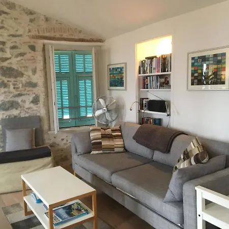 Appartamento Central Top-floor Apt W/best Views And Parking
